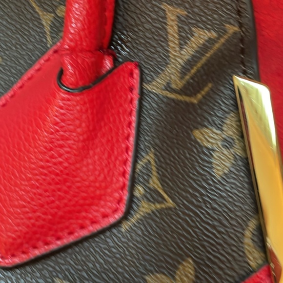 Louis Vuitton Kimono Handbag - Picture 5 of 9